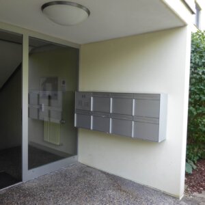 Briefkasten-Anlage bei MFH