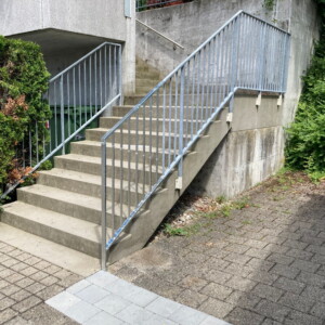 Repariertes Treppengeländer